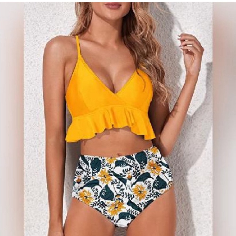 NWOT - Tempt Me 2 Piece